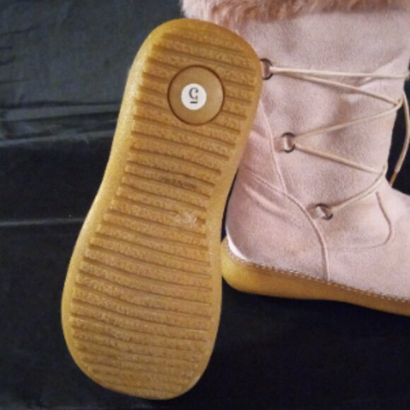 Women's Winter Boots - Picture 8 of 11